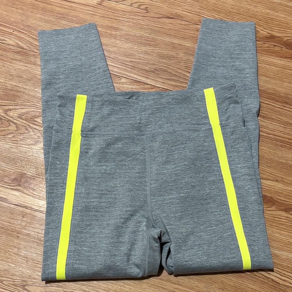 Zyia Leggings